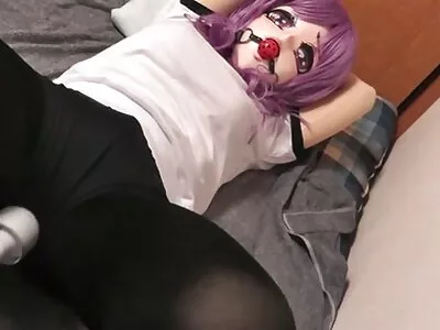 Blond tonåring hottie får hennes hemmagjord svensk porr unga fitta slog hardcore
