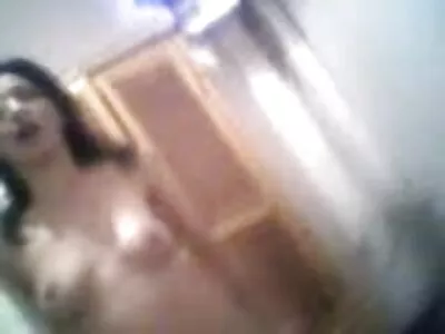 Korthårig snygging suger svensk free porn stora tuttar och bollar